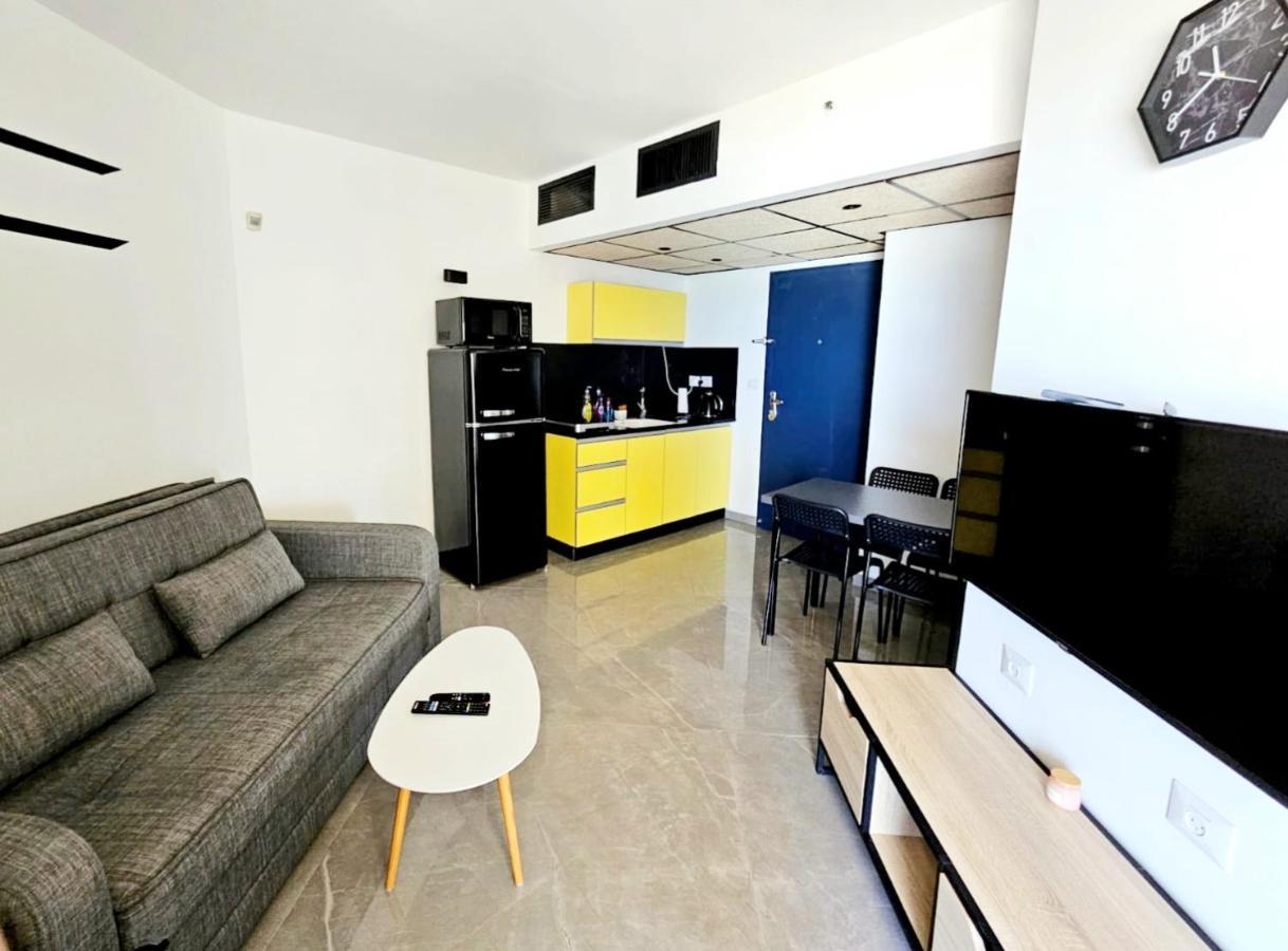 Go To Apartments In Leonardo Бат-Ям Екстер'єр фото