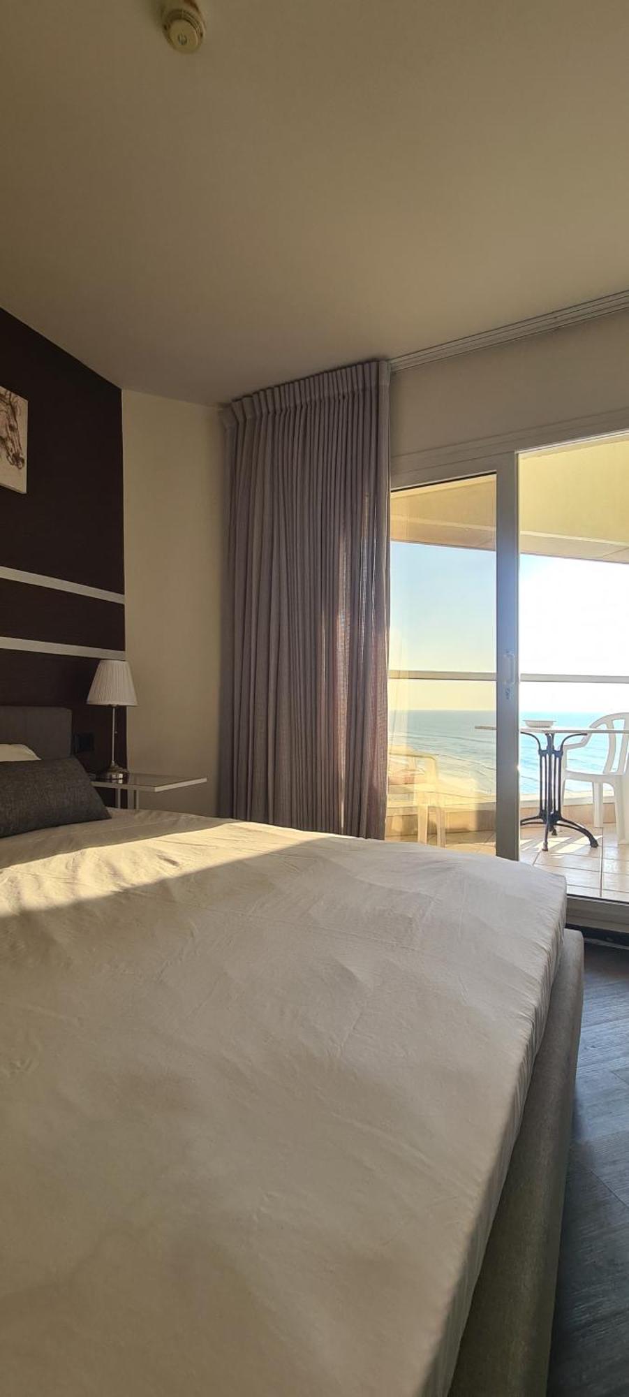 Go To Apartments In Leonardo Бат-Ям Екстер'єр фото